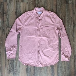 🆕Urban Outfitters salmon/pink color button down🆕